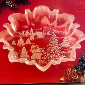 Mikasa Christmas Story Bon Bon Plate